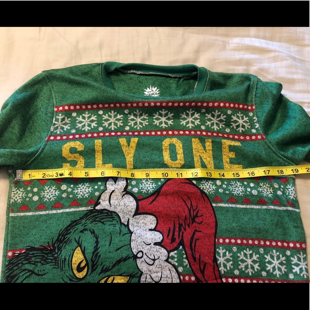 Grinch Sweater - image 4